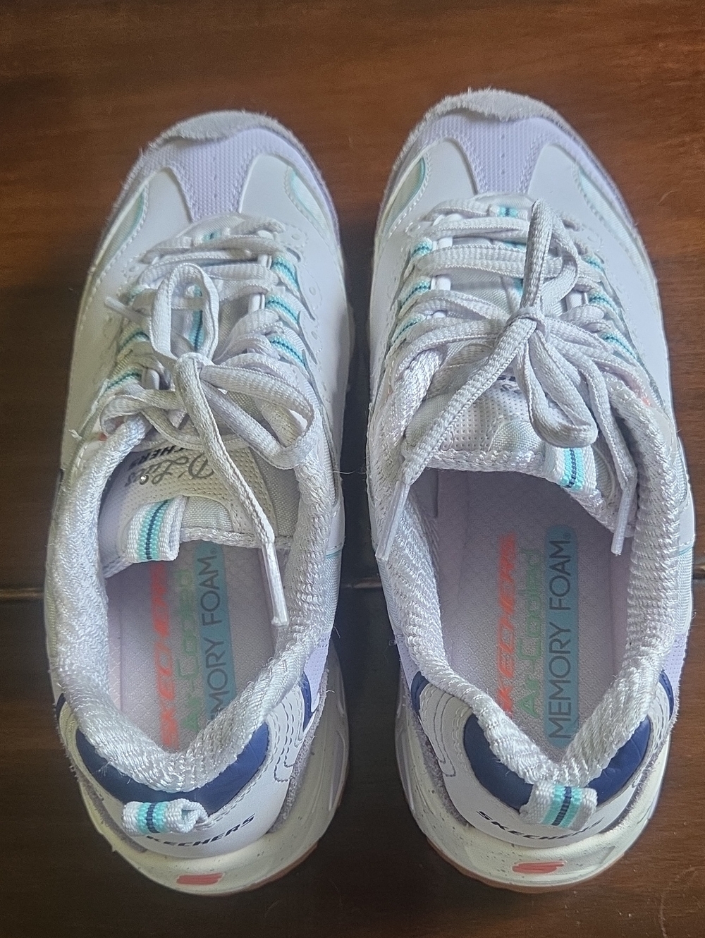Skechers Tennis Shoes